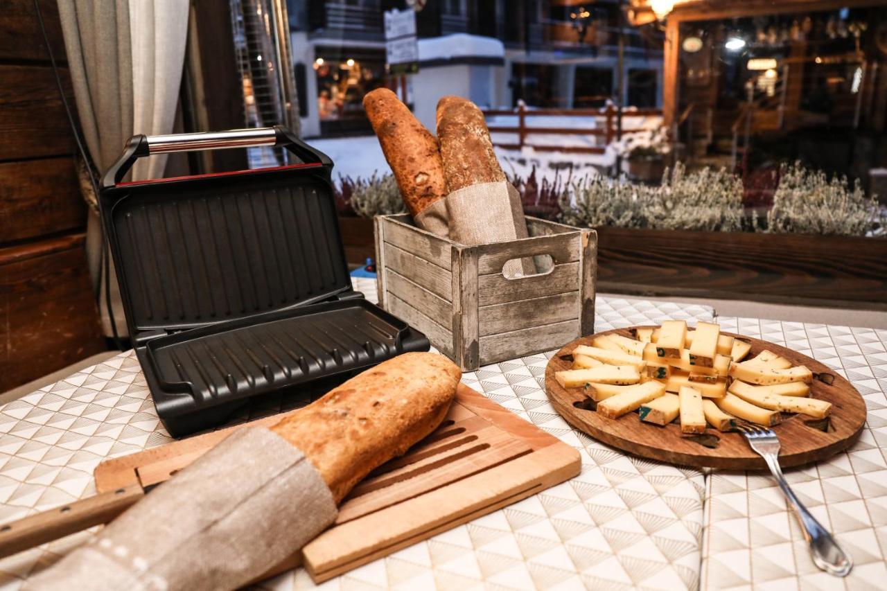 Art Hotel Grivola Breuil-Cervinia Εξωτερικό φωτογραφία