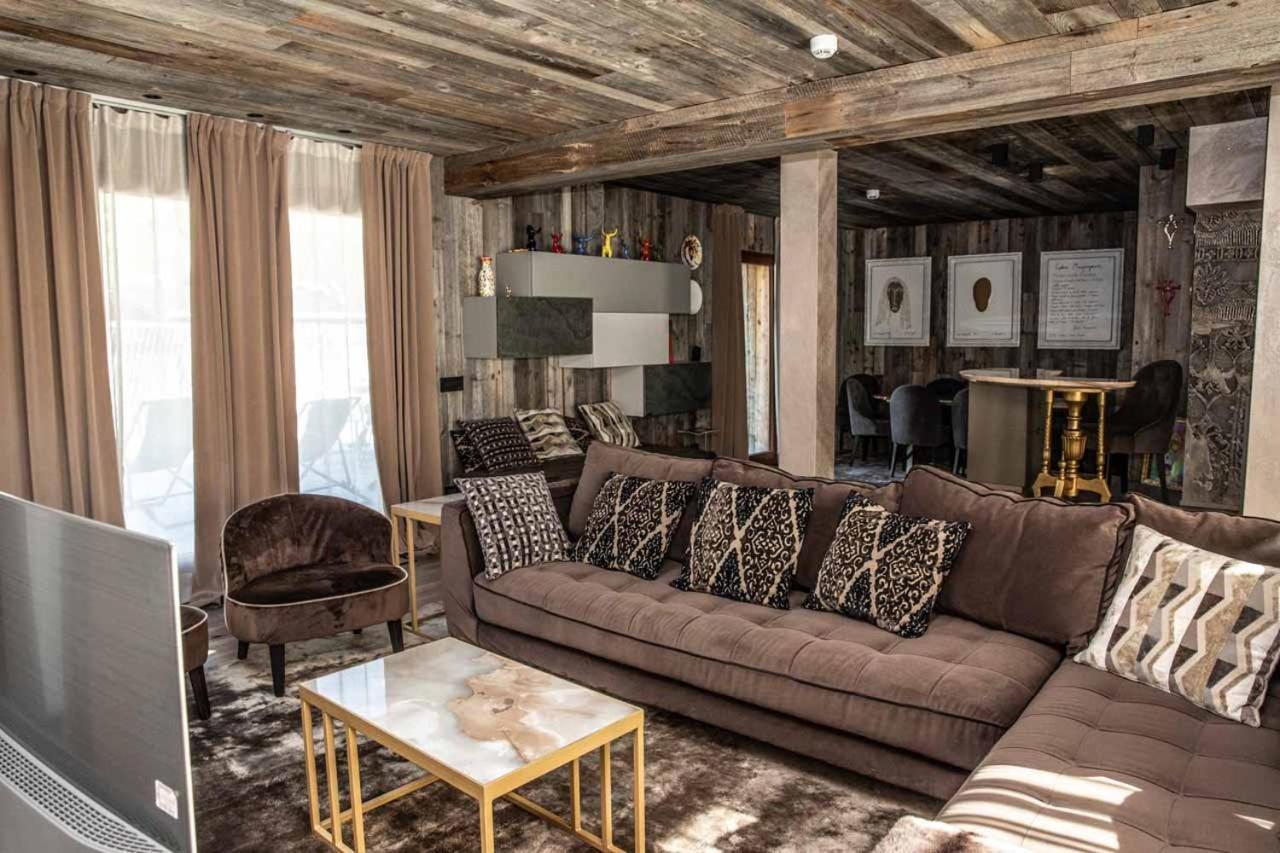 Art Hotel Grivola Breuil-Cervinia Εξωτερικό φωτογραφία