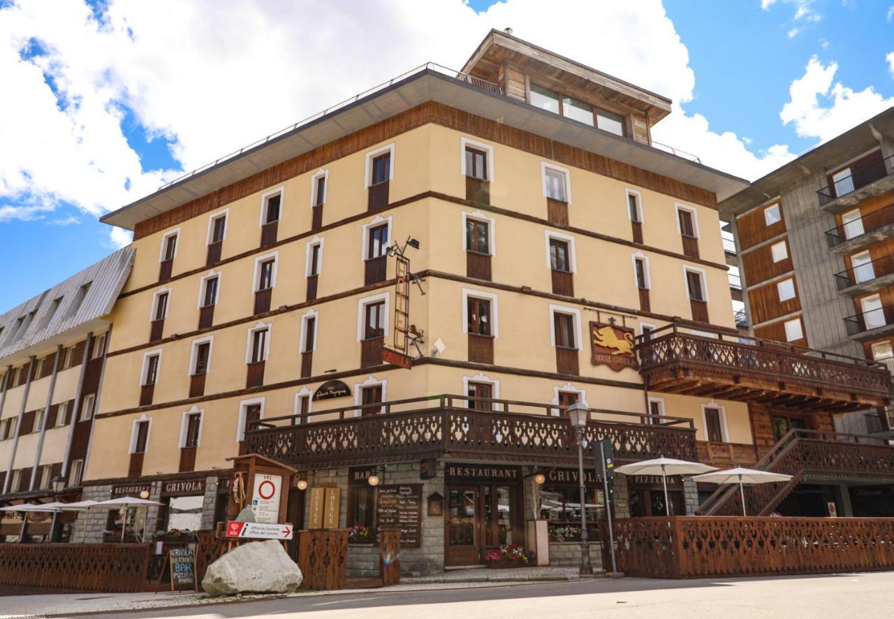 Art Hotel Grivola Breuil-Cervinia Εξωτερικό φωτογραφία