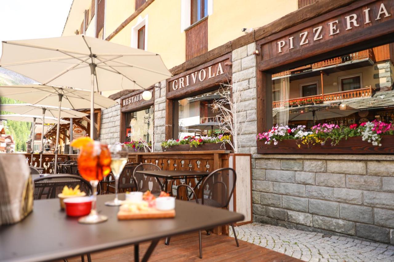 Art Hotel Grivola Breuil-Cervinia Εξωτερικό φωτογραφία